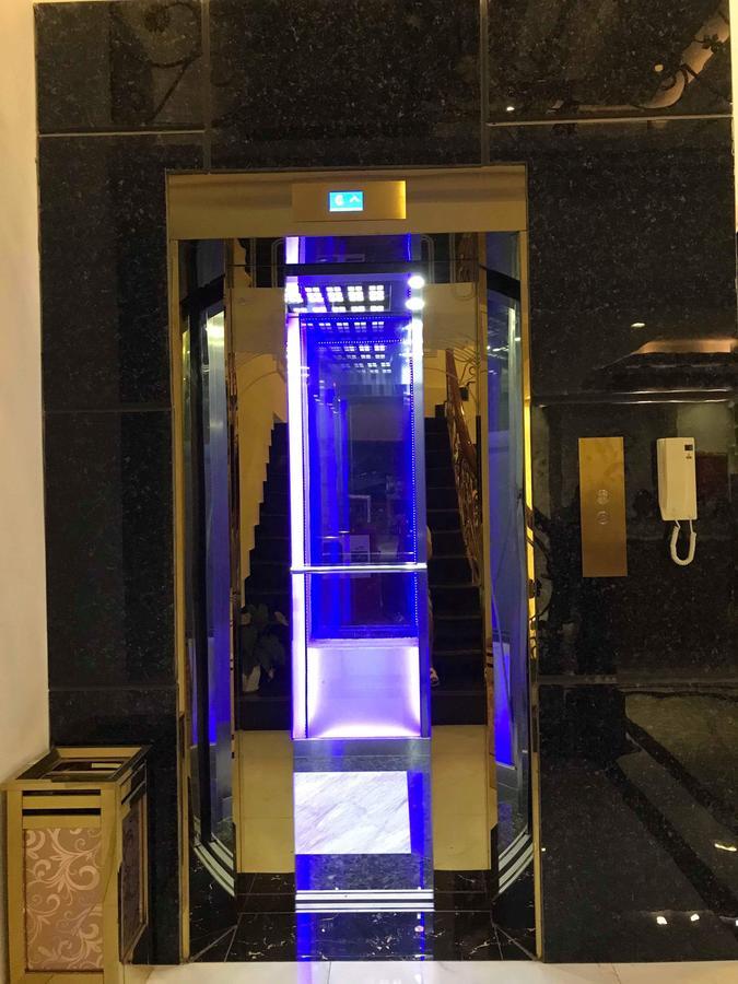 Sky Palace Boutique Hotel พระตะบอง ภายนอก รูปภาพ